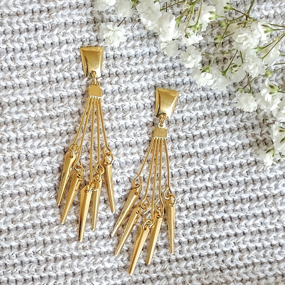 NEW Gold Dangle Earrings